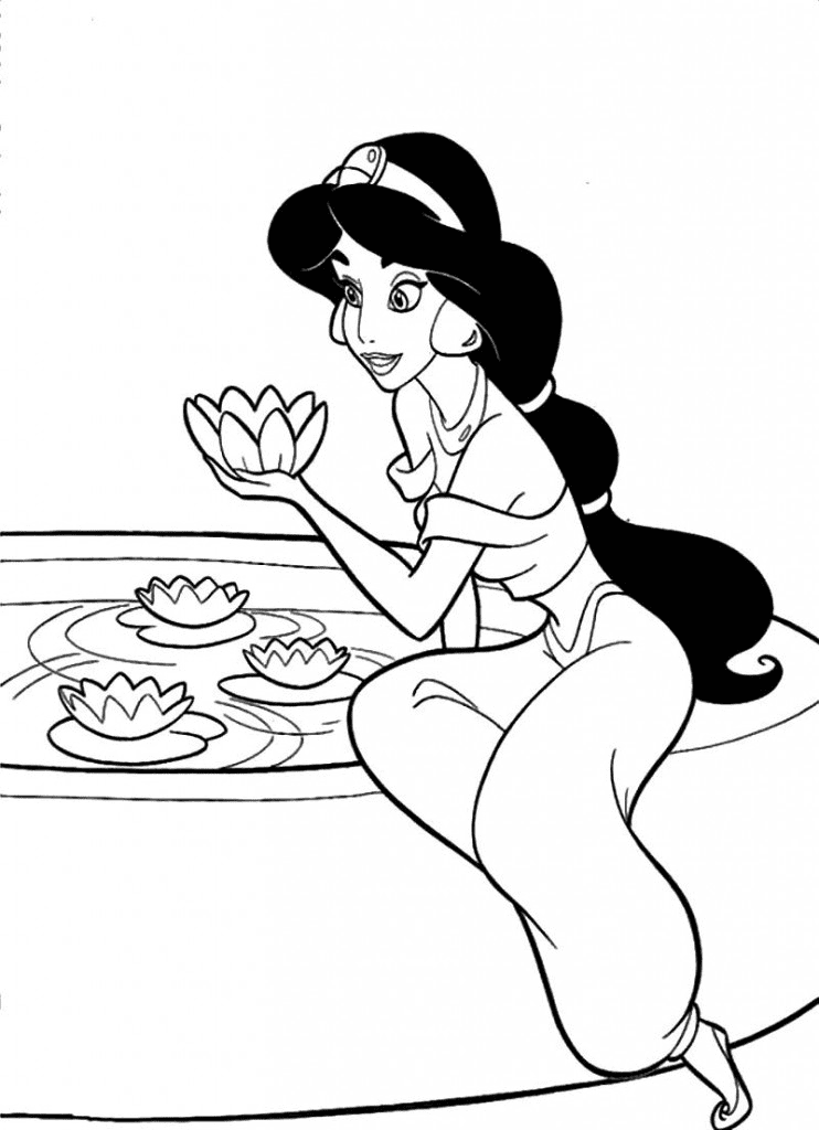 Jasmine Và Hồ Nước